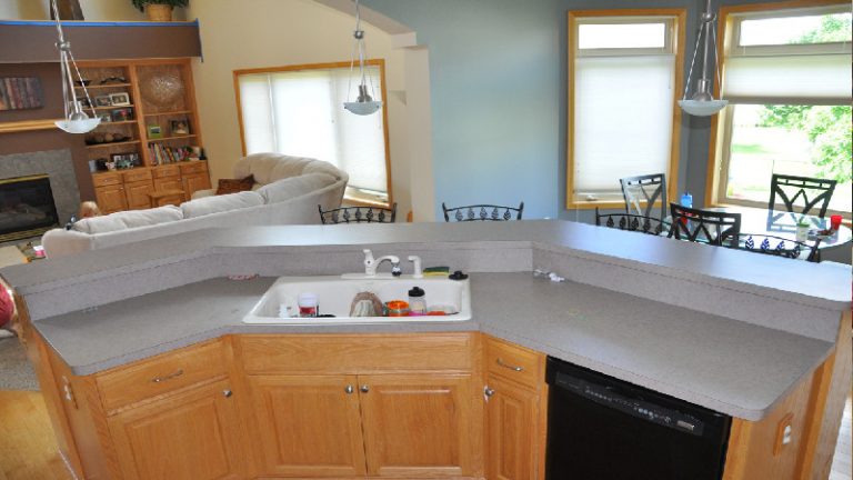 The Comprehensive Guide to Picking Countertops for Your Bloomington, MN Home