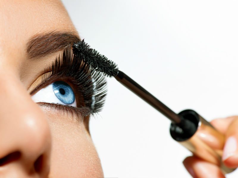 What Should Women Know About Brow Threading In Baymeadows Jacksonville FL?